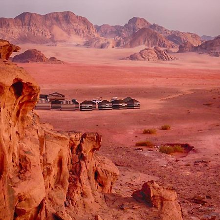 Wadi Rum Travel Camp Екстериор снимка