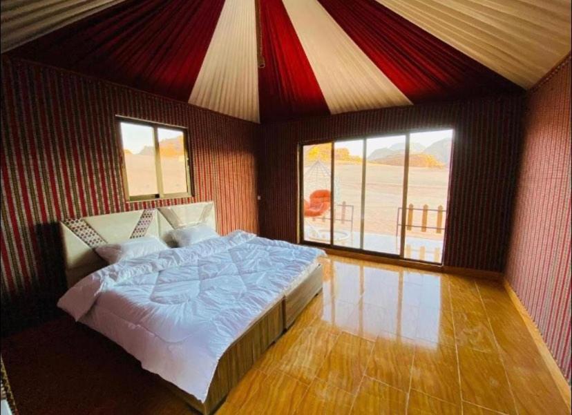 Wadi Rum Travel Camp Екстериор снимка