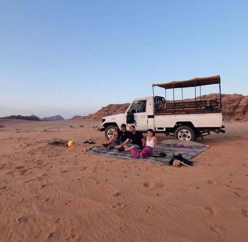 Wadi Rum Travel Camp Екстериор снимка