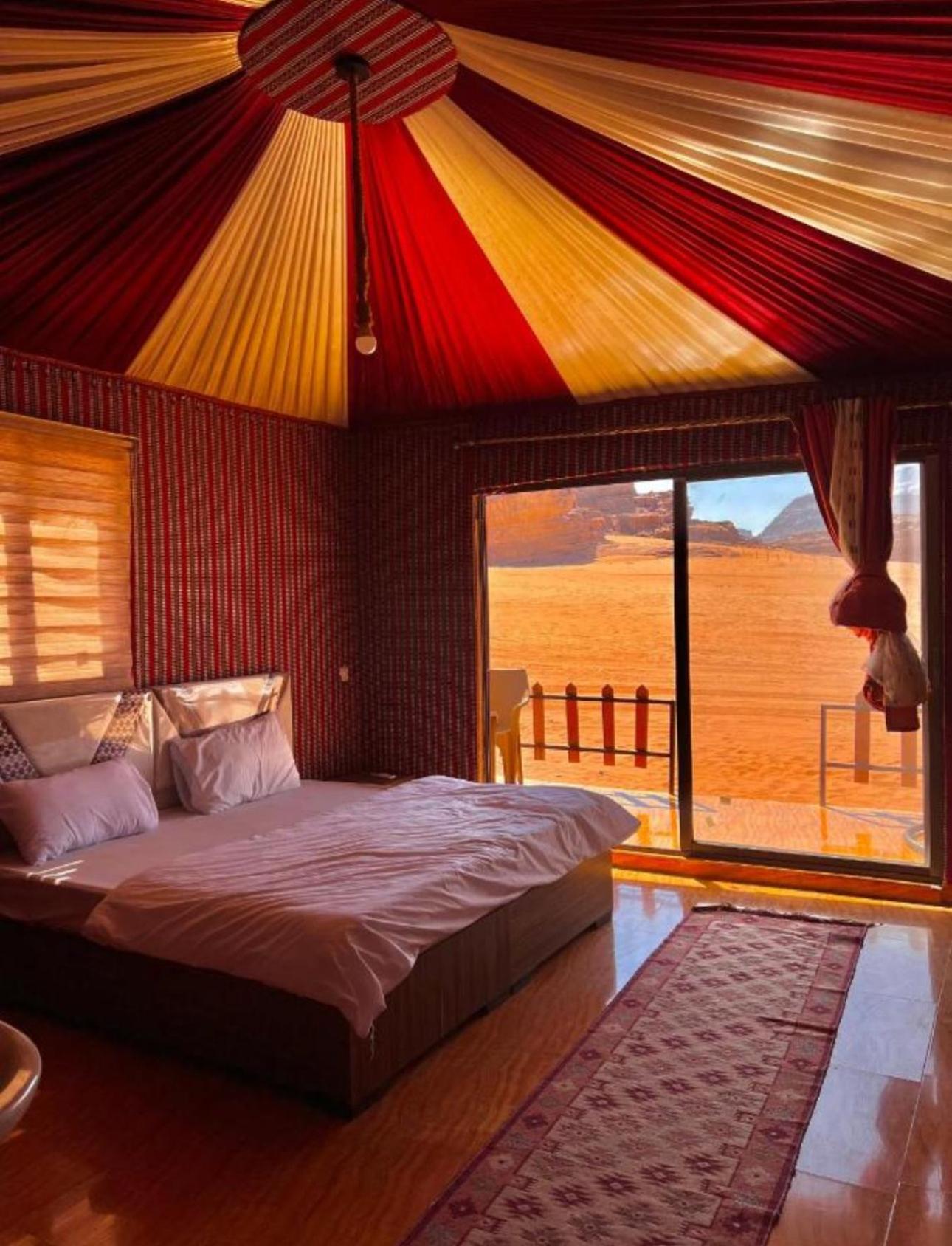 Wadi Rum Travel Camp Екстериор снимка