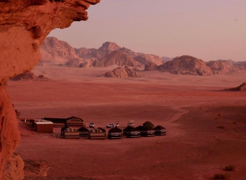 Wadi Rum Travel Camp Екстериор снимка