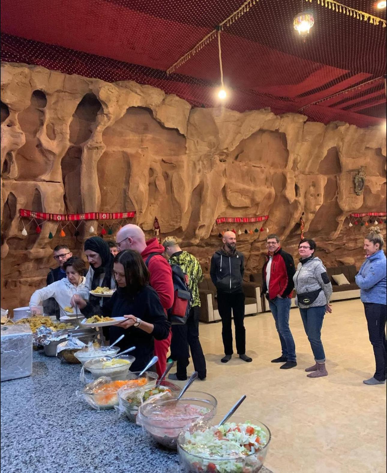 Wadi Rum Travel Camp Екстериор снимка